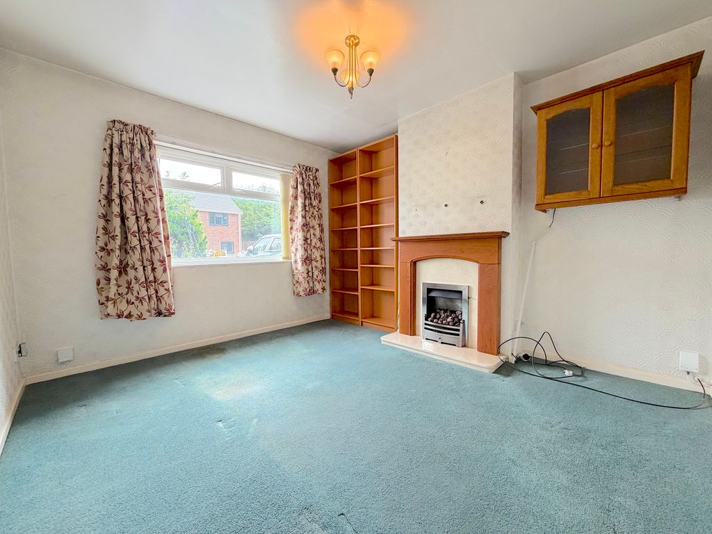 Property photo 2 of 21