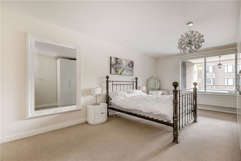 Property photo 3 of 5