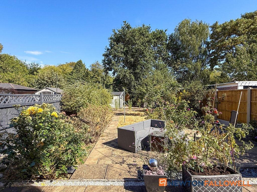 Property photo 3 of 16 Rear Garden 1