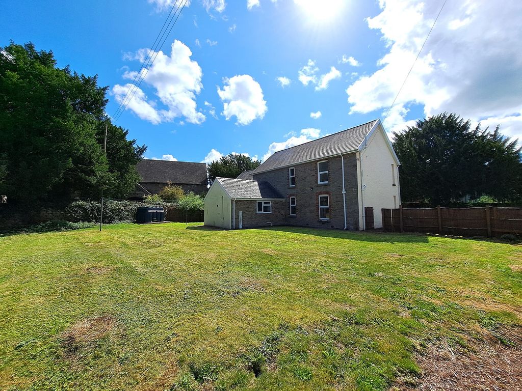 Property photo 2 of 30 Not Specified