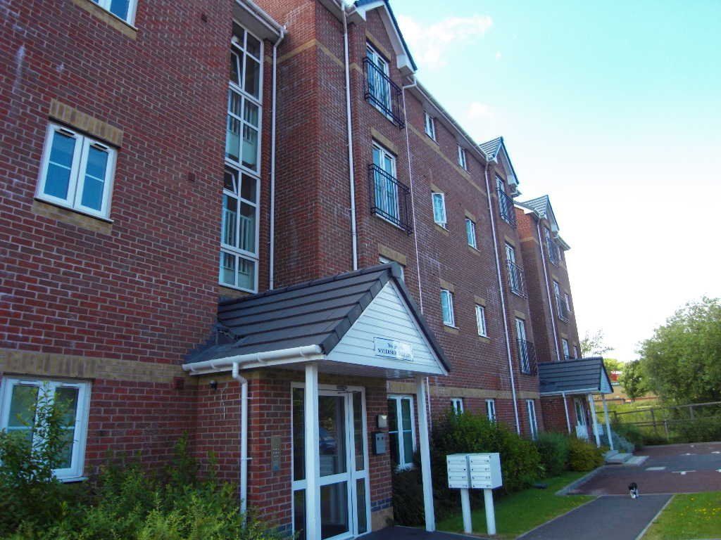 Property photo 1 of 8 Upper Floor 2 Bed Apt