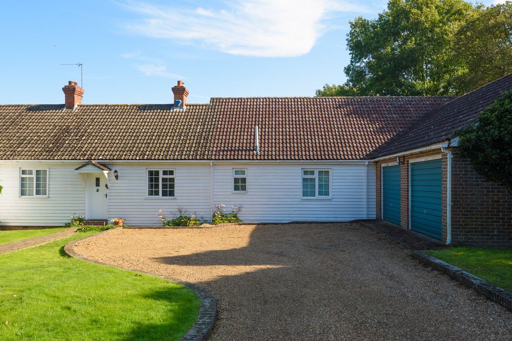 Property photo 2 of 25 4500986