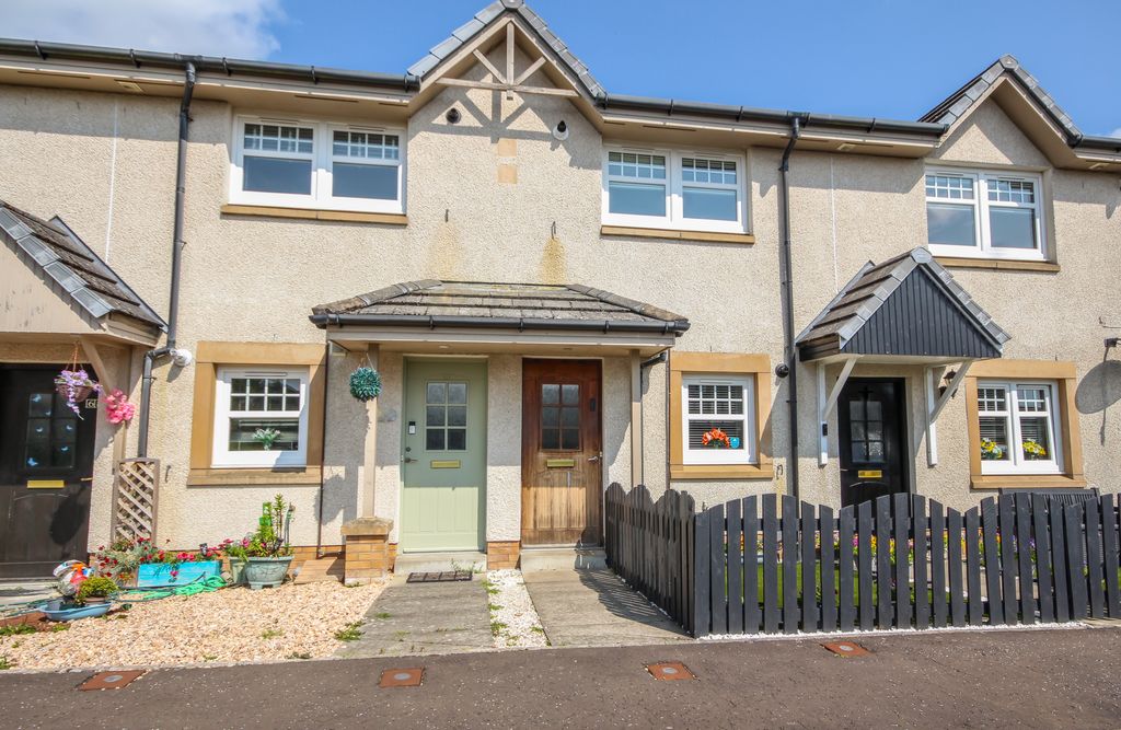 Property photo 1 of 16 64 Dalyell - Small Redone-02