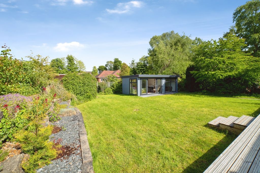 Property photo 2 of 20 Pbox-Img.Jpg
