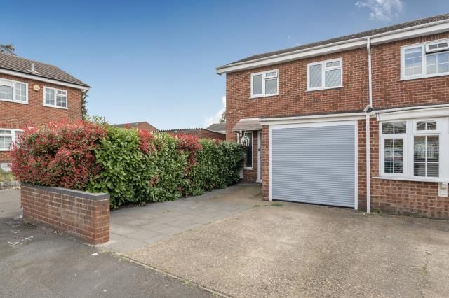 Property photo 1 of 17 External View