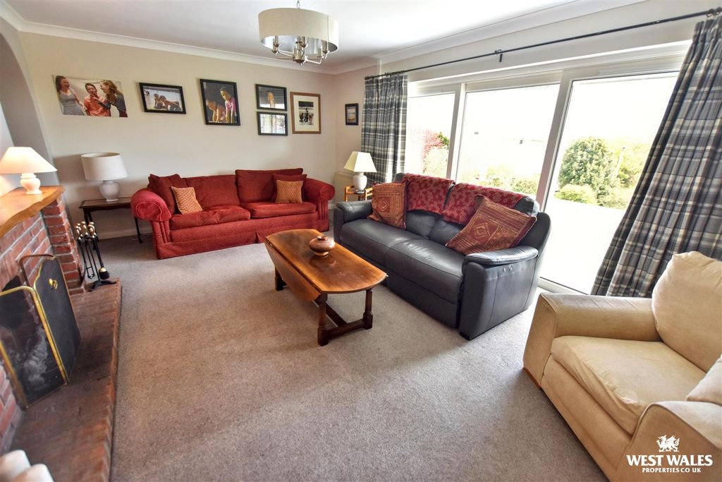 Property photo 2 of 29 22 (8).Jpg
