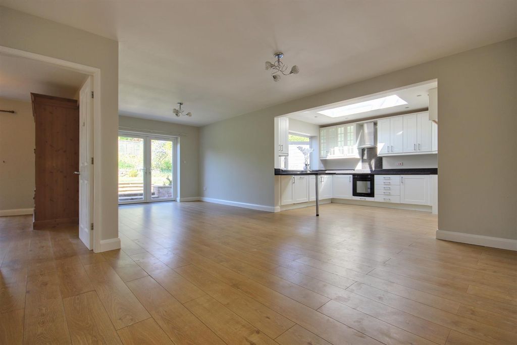 Property photo 2 of 18 Wheatlands (1).Jpg