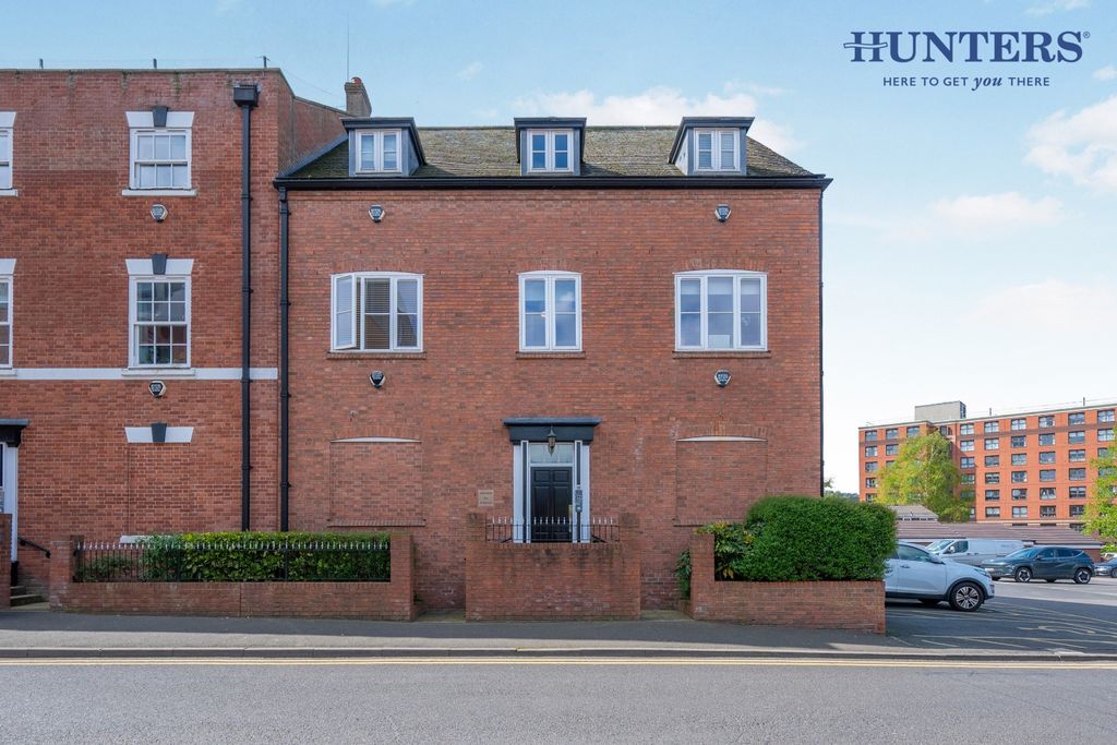 Property photo 1 of 20 Pbox-Img.Jpg