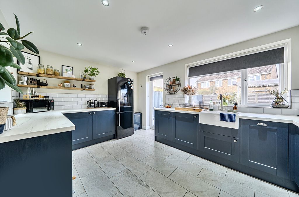 Property photo 2 of 12 1434683569c419d5d36B1