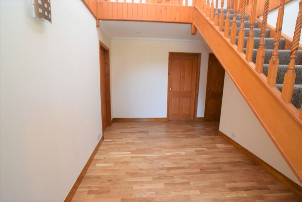 Property photo 3 of 26