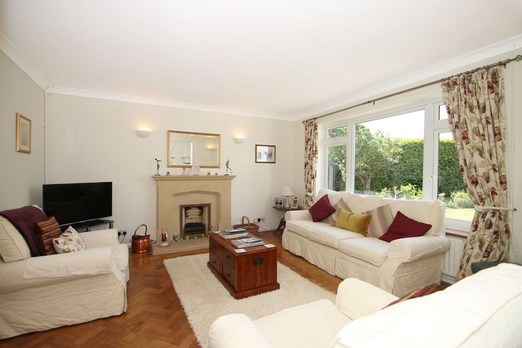 Property photo 1 of 17