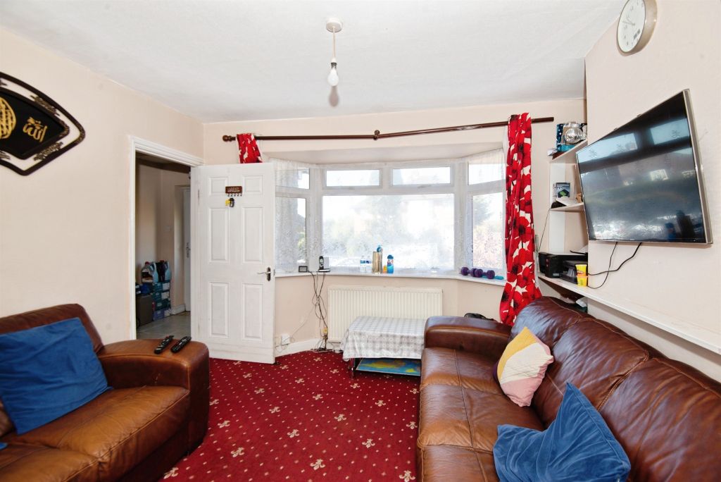 Property photo 3 of 20