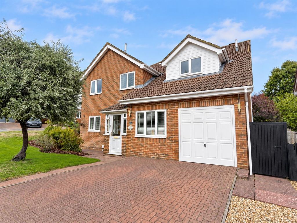 Property photo 1 of 31