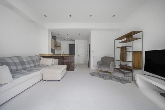 Property photo 2 of 10 Reception Room