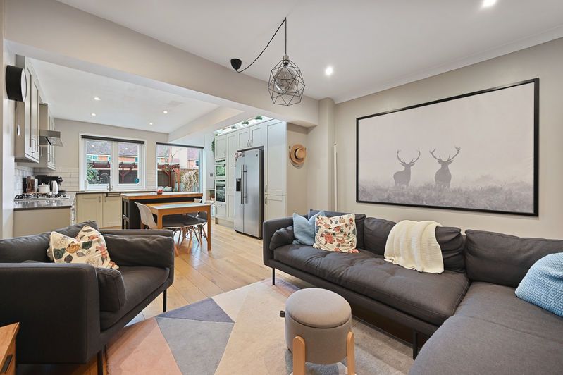 Property photo 3 of 12 Photo 11