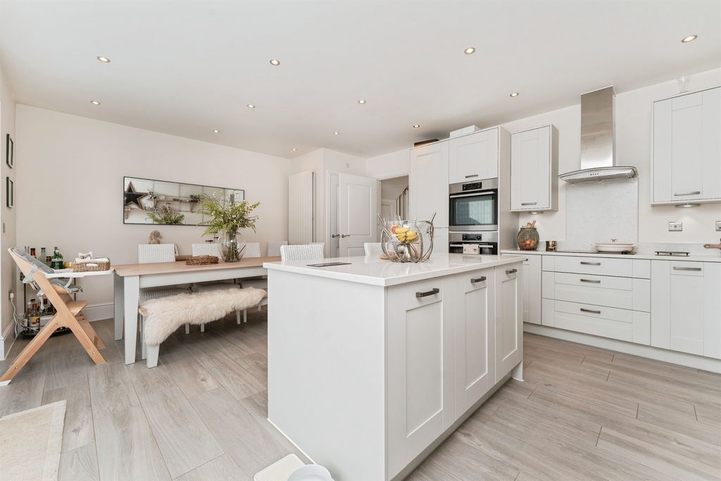 Additional image 4 of 4 bed semi-detached house for saleRed Admiral Street, Ely CB7