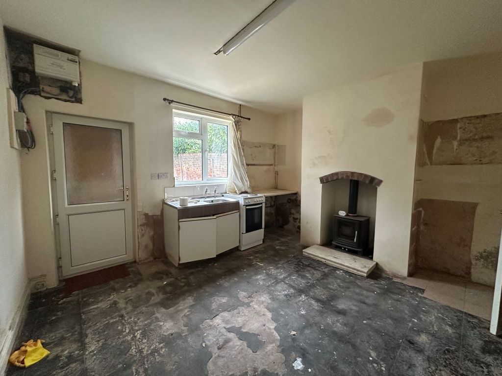 Property photo 3 of 10 Image 3