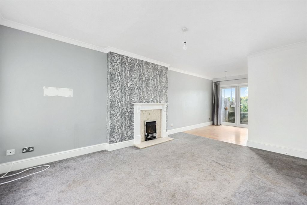 Property photo 2 of 14 Picture No. 02
