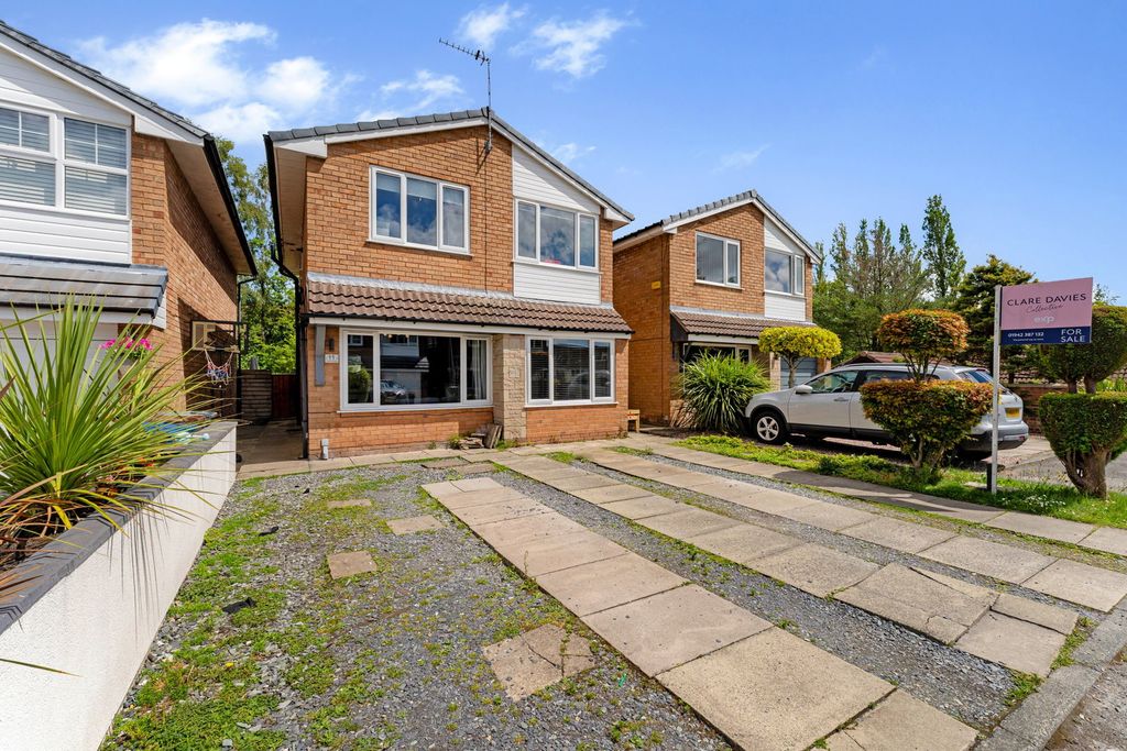 Property photo 1 of 22