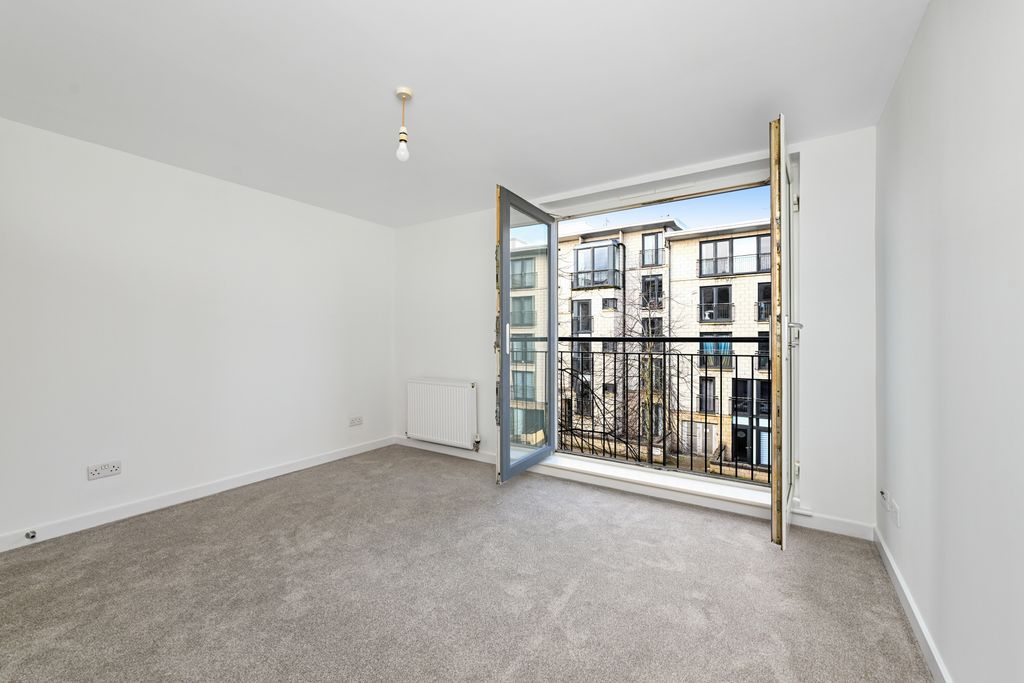 Property photo 3 of 14 Property Image 3