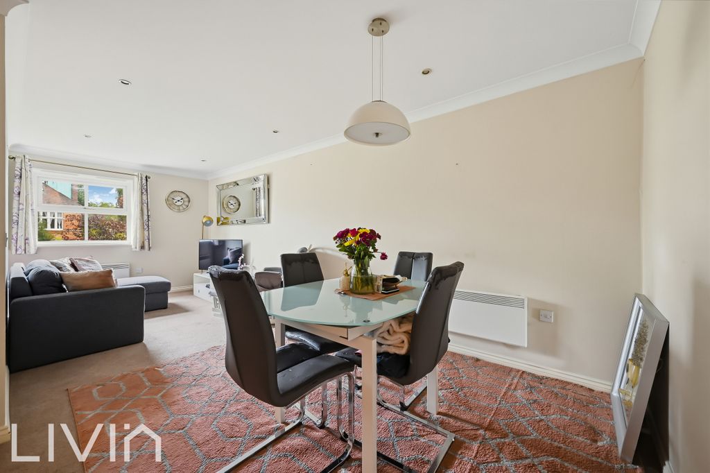 Property photo 1 of 10 1