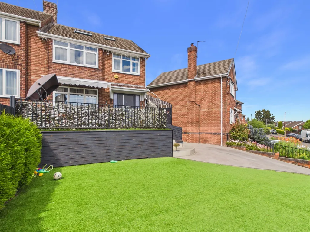Redland Drive, Beeston, Nottingham, Nottinghamshire NG9 - View 3