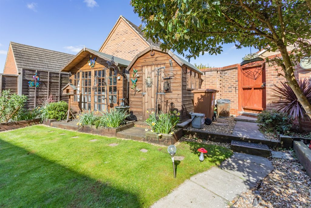 Property photo 3 of 16