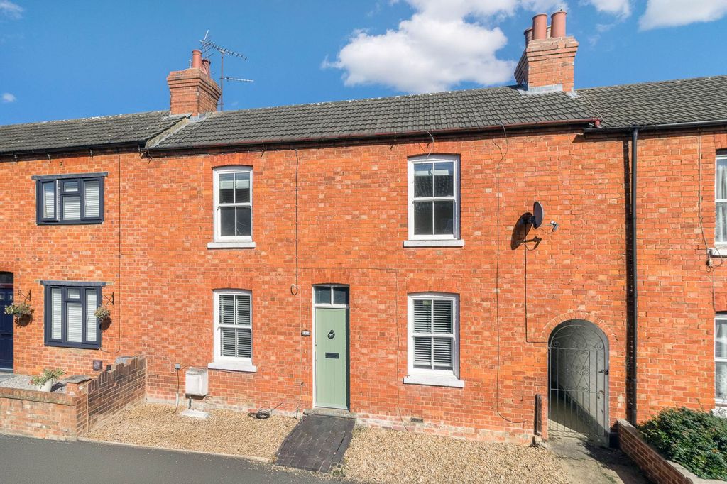 Property photo 1 of 15