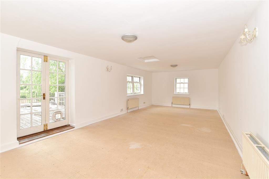 Property photo 1 of 16 Lounge/ Diner