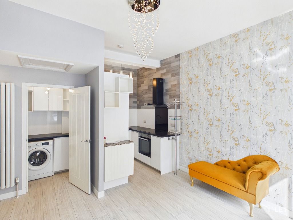 Property photo 2 of 13 Photo 2