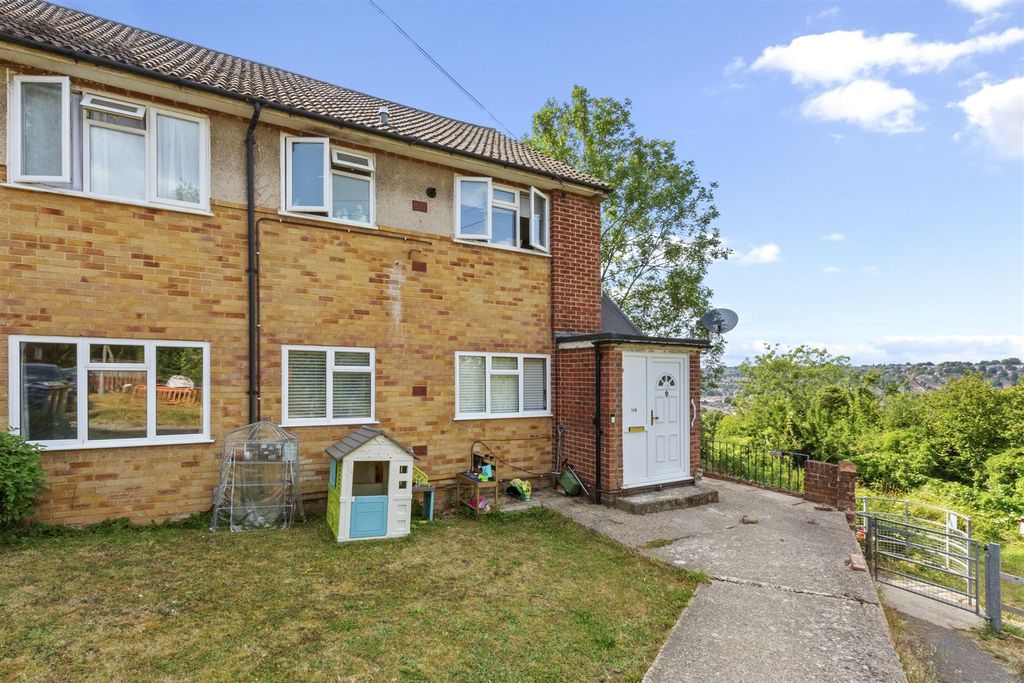Property photo 1 of 17 Carver Hill Road-14.Jpg