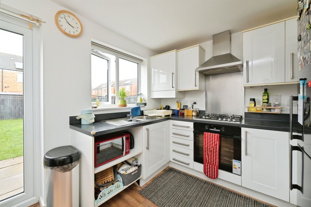 Property photo 3 of 14