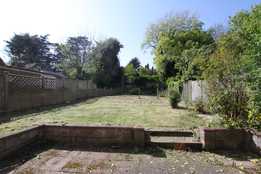 Property photo 2 of 16