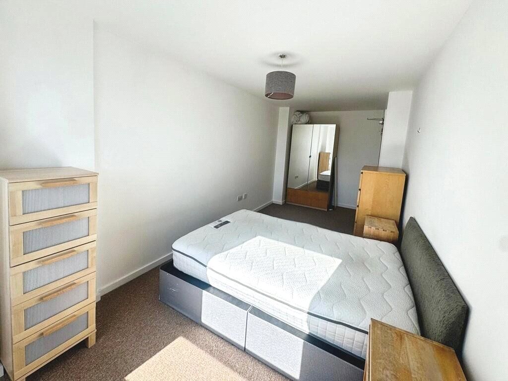 Property photo 3 of 4 Picture No. 02