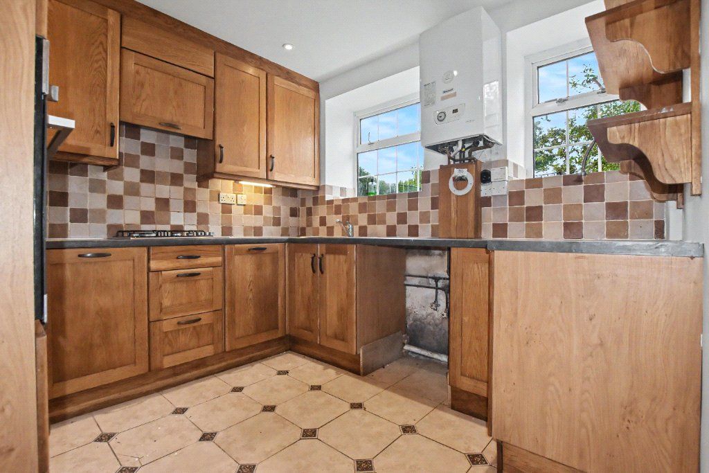 Property photo 3 of 22 Picture No. 05
