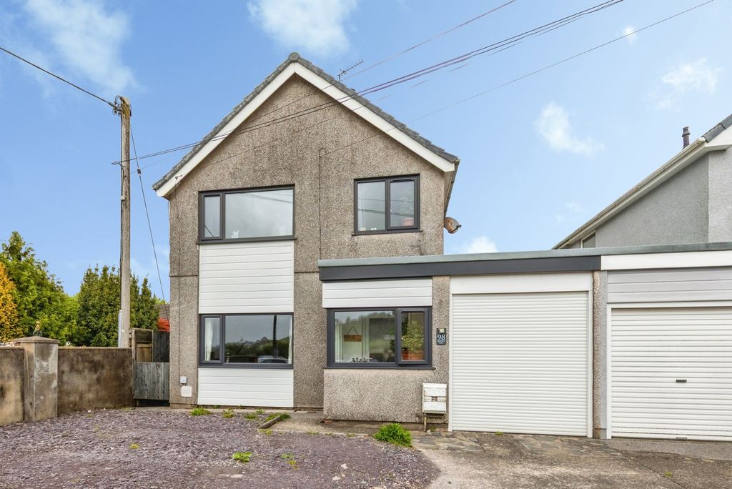 Property photo 1 of 24 Pbox-Img.Jpg