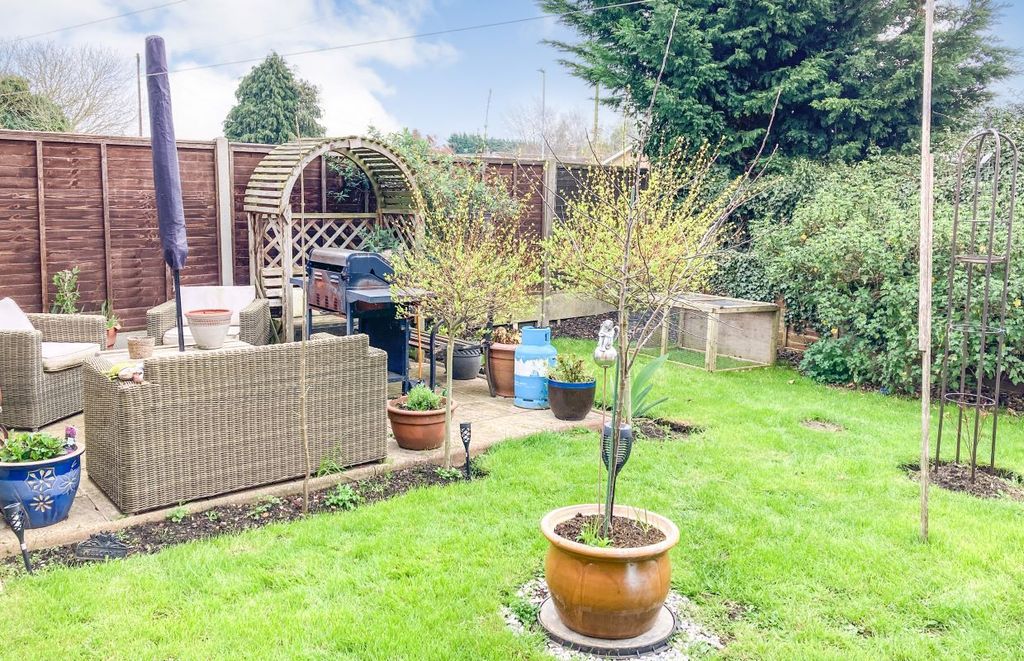 Property photo 3 of 19