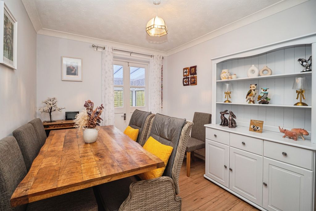 Property photo 3 of 20