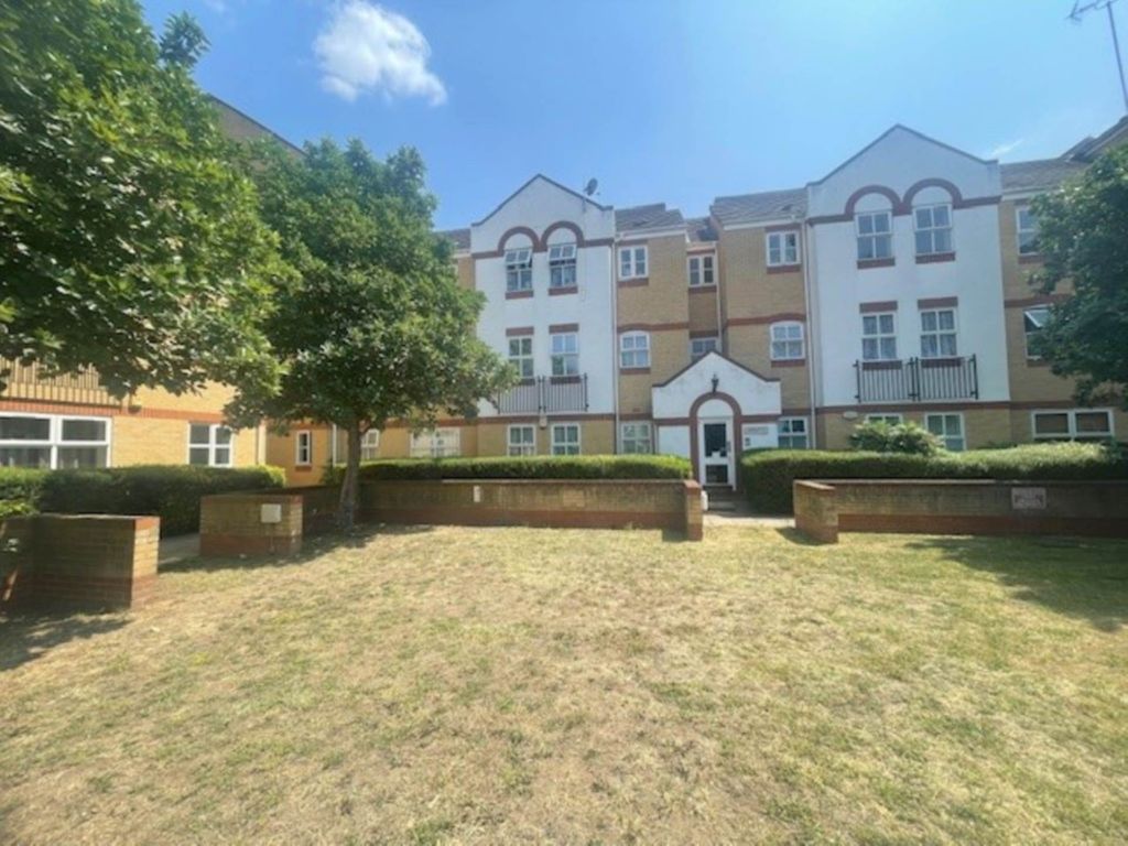Property photo 1 of 1