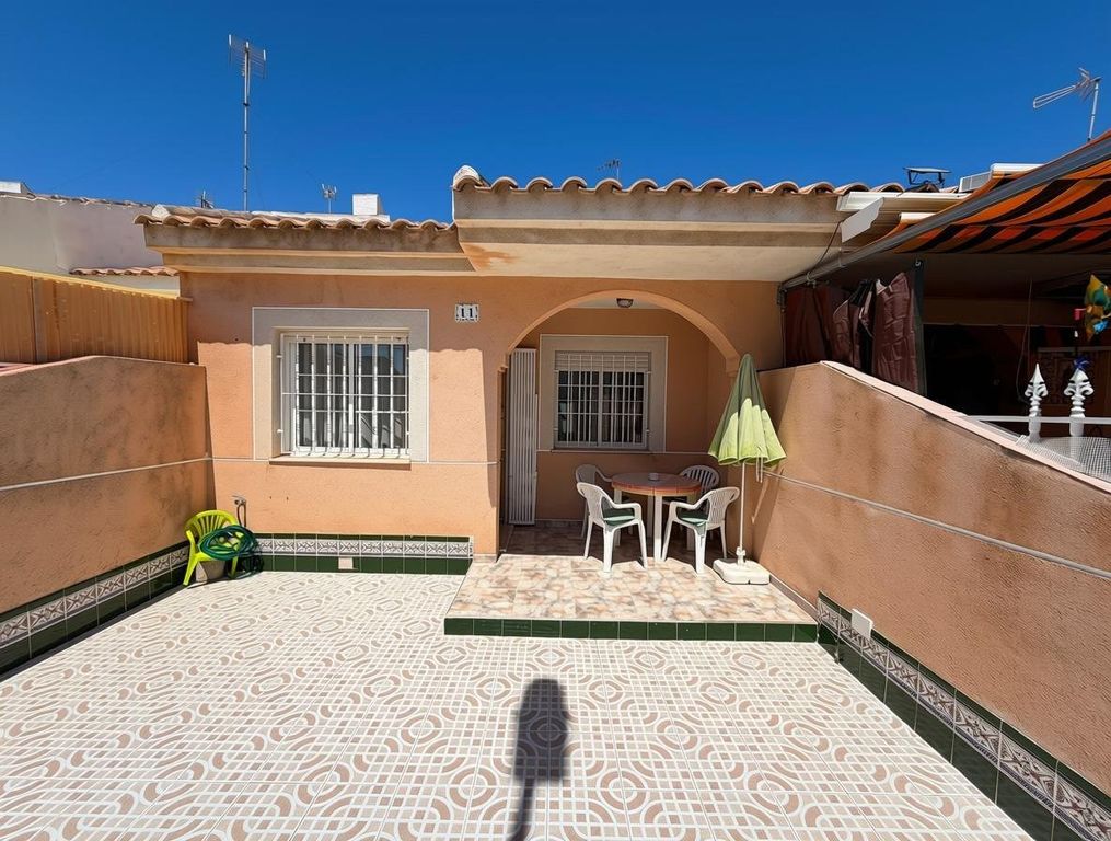 Property photo 1 of 25