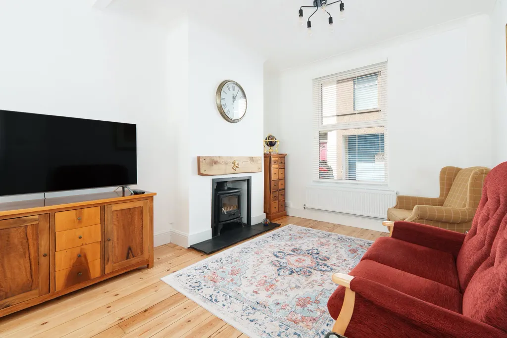 Property photo 2 of 15