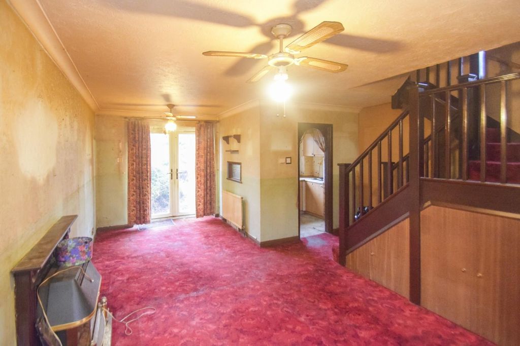 Property photo 2 of 9 238608_20251201015652.Jpg