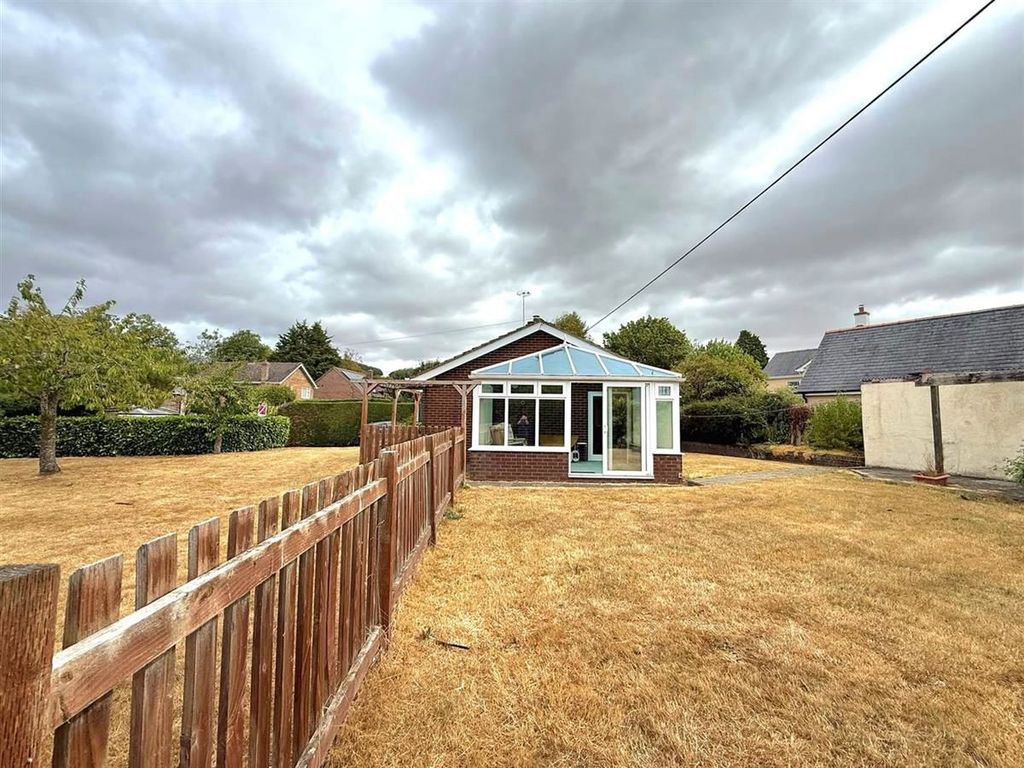 Property photo 2 of 16