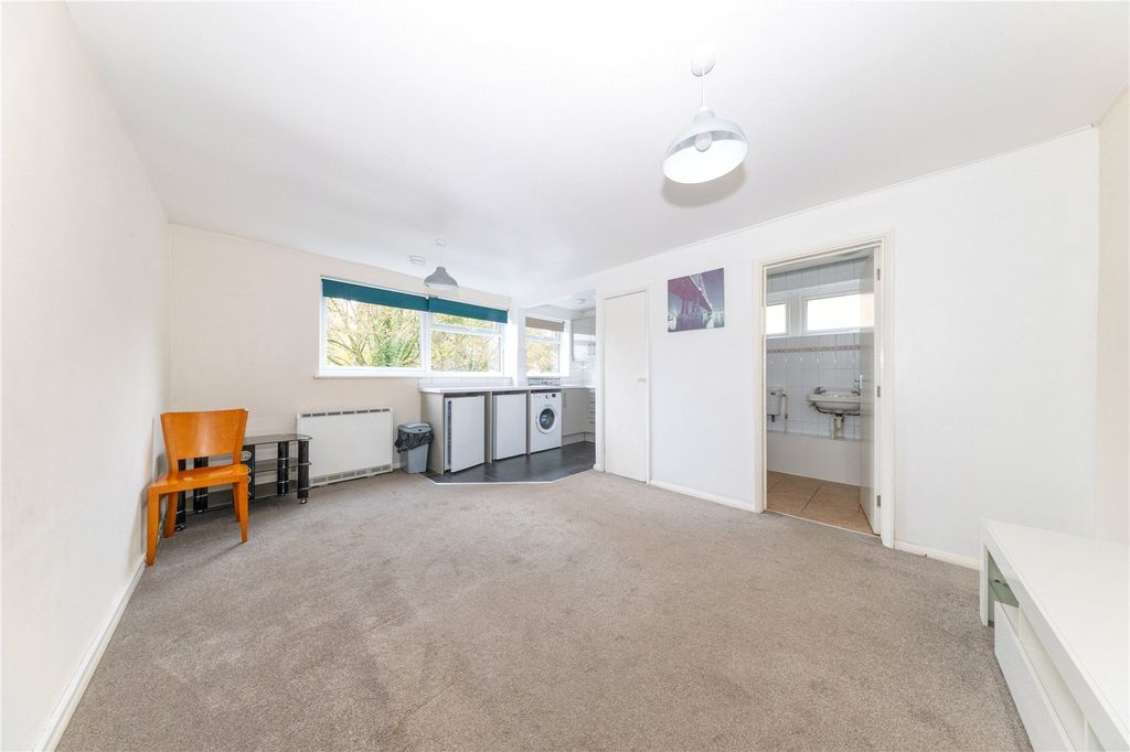 Property photo 3 of 15 Picture No. 21