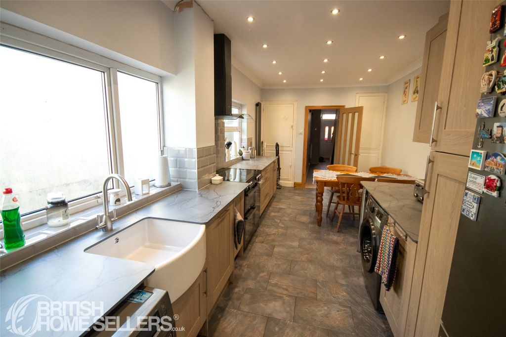 Property photo 3 of 11 Picture No. 07
