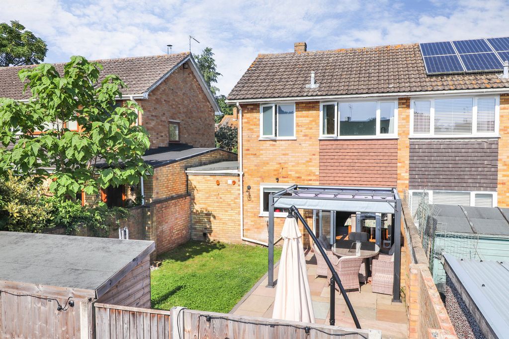 Property photo 2 of 23