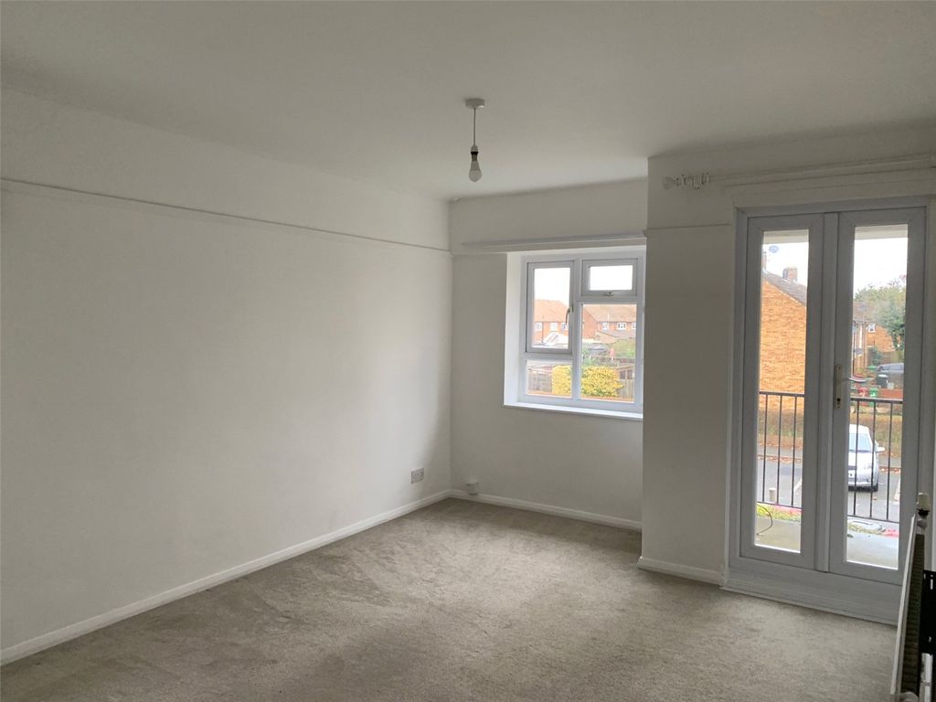 Property photo 3 of 8 Living Room
