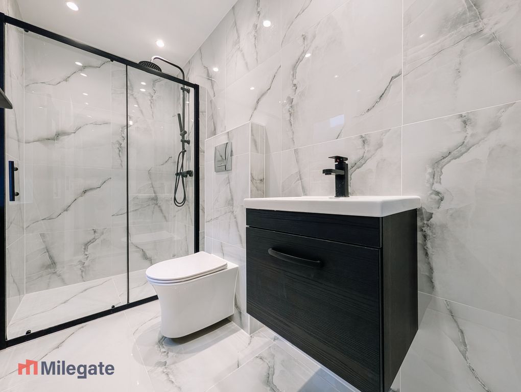 Property photo 2 of 5 Photo 2