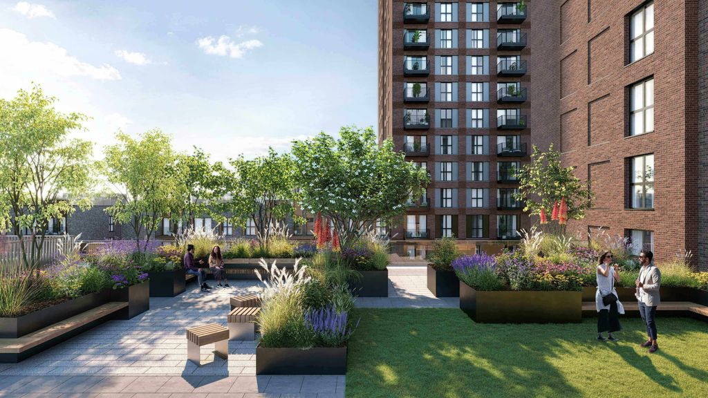 Property photo 2 of 18