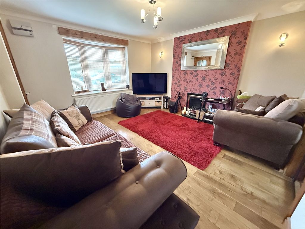 Property photo 3 of 15 Picture No. 08